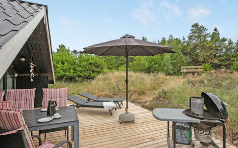 Torbjörn - 1.1Km from the Sea: Grass, House, Roof, Home, Cottage, Shrub, Land Lot, Rural Area, Farmhouse, Groundcover