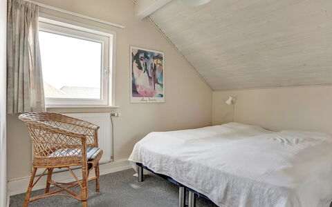 Palni - 2.3Km from the Sea: Wall, Bedroom, Floor, Bed, Wood, Flooring, Interior Design, Ceiling, Furniture, Bed Sheet