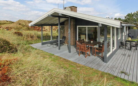 Elsa - 700M from the Sea: Roof, House, Home, Cottage, Siding, Porch, Estate, Farmhouse, Garden Buildings, Yard