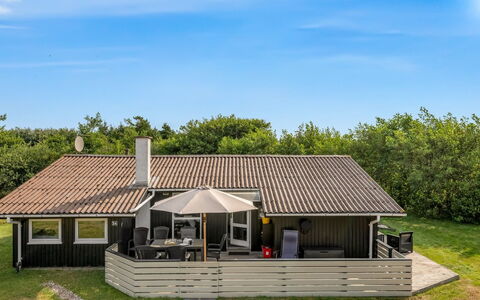 Solborg - 400M from the Sea: Roof, House, Home, Architecture, Cottage, Porch, Estate, Siding, Shade, Farmhouse