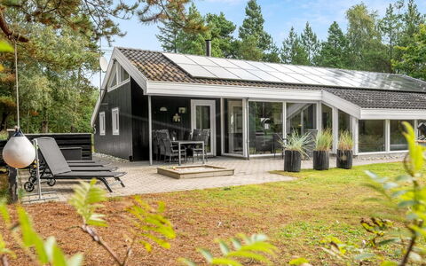 Jensen - 700M to the Fjord: Home, Roof, Cottage, Estate, Farmhouse, Siding, Landscaping, Garden Buildings, Porch, Outdoor Structure