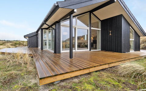 Marjorie - 400M from the Sea: House, Roof, Home, Cottage, Estate, Farmhouse, Villa, Porch, Siding
