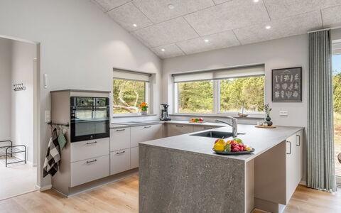 Alena - 1Km from the Sea: Kitchen, Countertop, Flooring, Interior Design, Kitchen Appliance, Major Appliance, Ceiling, Floor, Cabinetry, Furniture