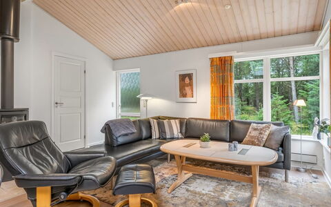 Andresine - 900M from the Sea: Cottage, Shed, Hut, Farmhouse, Prairie, Shack, Barn, Log Cabin, Garden Buildings