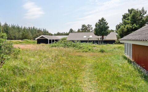 Egbert - 900M from the Sea: House, Roof, Home, Cottage, Shed, Garden Buildings, Siding, Yard, Log Cabin, Hut
