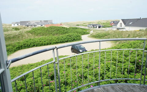Karla - 100M from the Sea: Cottage, Shed, Hut, Farmhouse, Prairie, Shack, Barn, Log Cabin, Garden Buildings