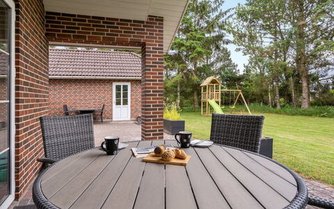 Hjalmsvider - 1Km from the Sea: House, Home, Roof, Residential Area, Cottage, Estate, Farmhouse, Lawn, Landscaping, Siding
