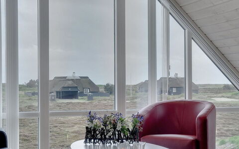 Dorte - 200M from the Sea: Shrub, Urban Design, Groundcover, Brick, Apartment, Estate, Brickwork, Balcony, Landscaping
