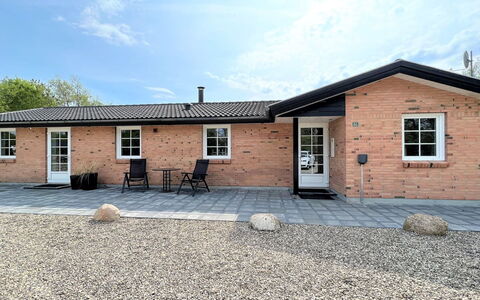 Alfrida - 1.5Km from the Sea: Roof, Land Lot, Cottage, Home, Rural Area, Shed, Siding, Garden Buildings, Log Cabin, Hut
