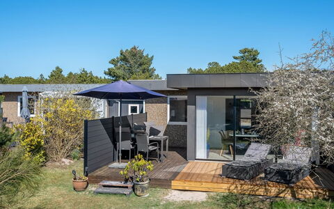 Clemence - 900M from the Sea: Cottage, Shed, Hut, Farmhouse, Prairie, Shack, Barn, Log Cabin, Garden Buildings