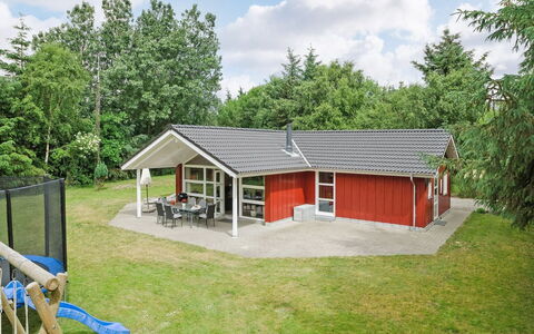 Gundel - 400M from the Sea