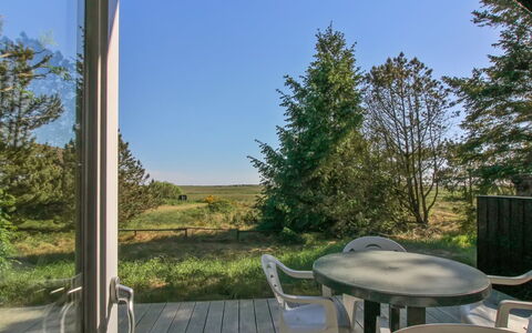 Ernst - 700M from the Sea: Cottage, Shed, Hut, Farmhouse, Prairie, Shack, Barn, Log Cabin, Garden Buildings