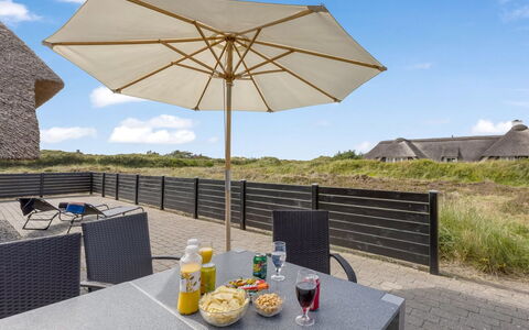 Rother - 100M from the Sea: House, Home, Roof, Residential Area, Cottage, Estate, Farmhouse, Lawn, Landscaping, Siding