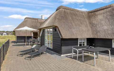 Rother - 100M from the Sea: House, Home, Roof, Residential Area, Cottage, Estate, Farmhouse, Lawn, Landscaping, Siding