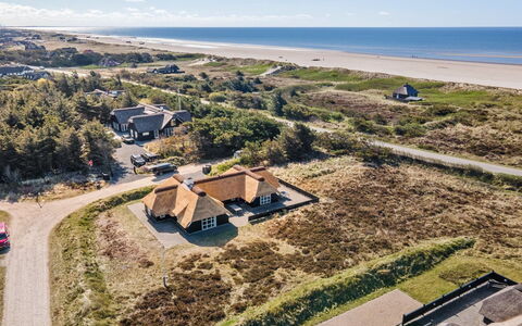Rother - 100M from the Sea: House, Home, Roof, Residential Area, Cottage, Estate, Farmhouse, Lawn, Landscaping, Siding