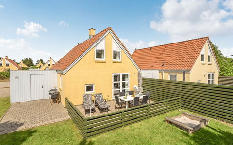 Urda - 1Km from the Sea: House, Roof, Home, Cottage, Estate, Farmhouse, Villa, Porch, Siding