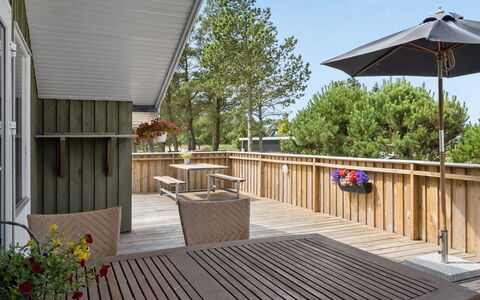 Arlette - 1.8Km from the Sea: Cottage, Shed, Hut, Farmhouse, Prairie, Shack, Barn, Log Cabin, Garden Buildings