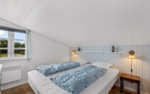 Dortea - 600M from the Sea: Wood, Ceiling, Bedroom, Interior Design, Floor, Flooring, Bed, Furniture, Bedding, Bed Frame