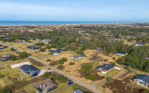 Askatla - 800M from the Sea: Cottage, Shed, Hut, Farmhouse, Prairie, Shack, Barn, Log Cabin, Garden Buildings