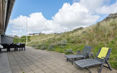 Jess - from the Sea: Walkway, Balcony