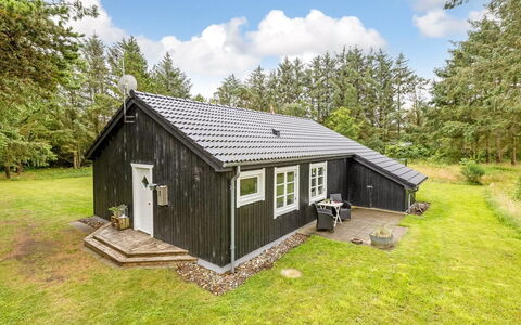 Ørwendil - 2Km from the Sea: Cottage, Shed, Hut, Farmhouse, Prairie, Shack, Barn, Log Cabin, Garden Buildings