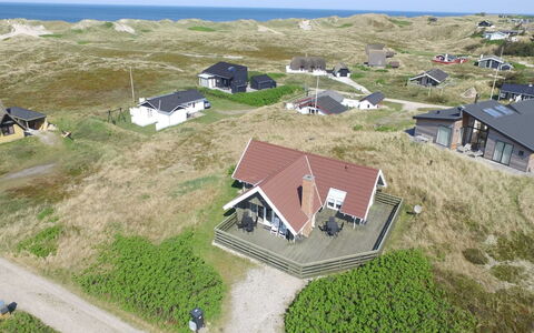 Sightrygg - from the Sea: House, Roof, Home, Cottage, Shed, Garden Buildings, Siding, Yard, Log Cabin, Hut
