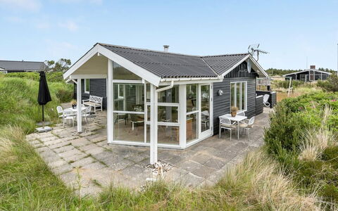 Marika - 500M from the Sea: Cottage, Shed, Hut, Farmhouse, Prairie, Shack, Barn, Log Cabin, Garden Buildings