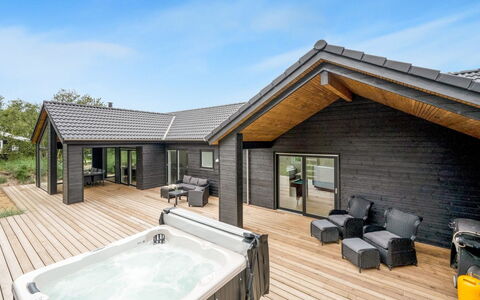 Edmond - 995M from the Sea: Cottage, Deck, Siding, Plank, Hardwood, Swimming Pool, Resort, Log Cabin, Garden Buildings, Eco Hotel