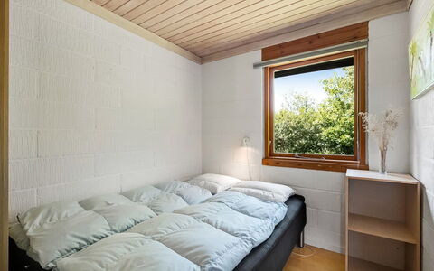 Mirva - 800M to the Fjord: Wall, Wood, Interior Design, Flooring, Bedroom, Ceiling, Floor, Bed, Room, Bed Sheet