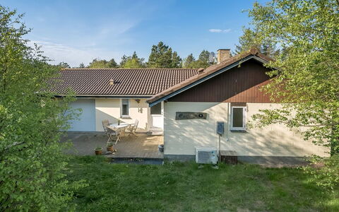 Mirva - 800M to the Fjord: Building, Grass, House, Roof, Residential Area, Home, Architecture, Cottage, Land Lot, Rural Area
