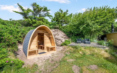 Urte - from the Sea: House, Roof, Home, Cottage, Shed, Garden Buildings, Siding, Yard, Log Cabin, Hut