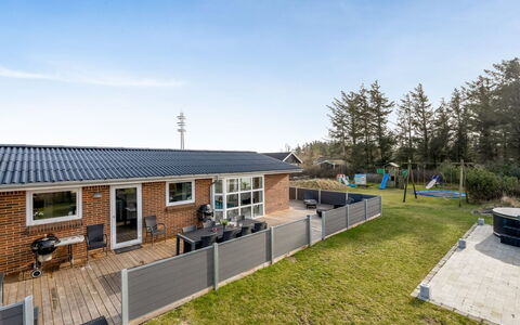 Sissan - 900M from the Sea: Roof, Land Lot, Cottage, Home, Rural Area, Shed, Siding, Garden Buildings, Log Cabin, Hut