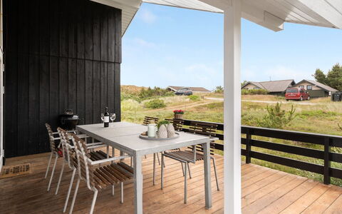 Fejzo - 700M to the Fjord: Grass, House, Roof, Cottage, Home, Shrub, Farmhouse, Land Lot, Rural Area