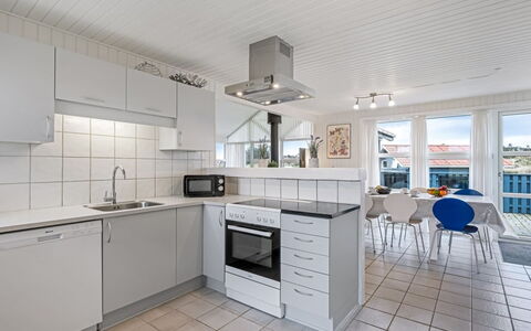 Gottfreda - 330M to the Fjord: Kitchen, Floor, Apartment, Countertop, Major Appliance, Cabinetry, Kitchen Appliance, Sink, Tile, Home Appliance