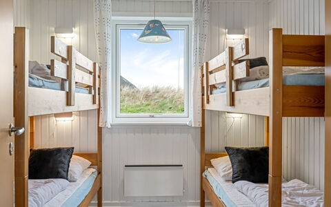 Gottfreda - 330M to the Fjord: Wood, Bunk Bed, Interior Design, Bedroom, Furniture, Bed, Room, Bed Frame, Ceiling, Dormitory
