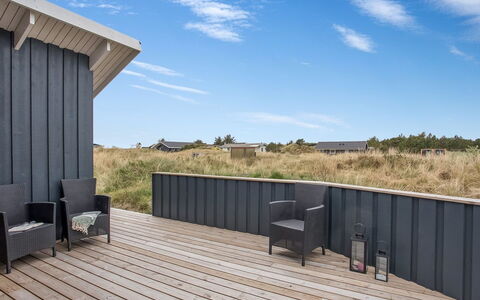 Estella - 500M to the Fjord: House, Roof, Home, Cottage, Shed, Garden Buildings, Siding, Yard, Log Cabin, Hut