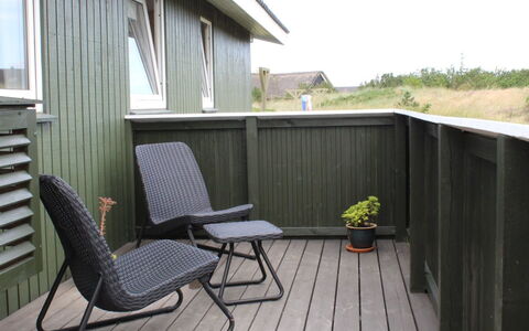 Lambe - from the Sea: Architecture, Roof, Home, Composite Material, Daylighting, Siding, Driveway
