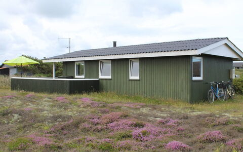Lambe - from the Sea: Architecture, Roof, Home, Composite Material, Daylighting, Siding, Driveway