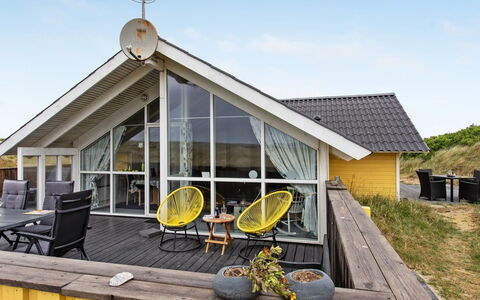 Velena - from the Sea: House, Roof, Home, Cottage, Shed, Garden Buildings, Siding, Yard, Log Cabin, Hut