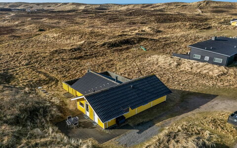Velena - from the Sea: House, Roof, Home, Cottage, Shed, Garden Buildings, Siding, Yard, Log Cabin, Hut