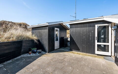 Vina - 200M to the Fjord: Cottage, Shed, Hut, Farmhouse, Prairie, Shack, Barn, Log Cabin, Garden Buildings