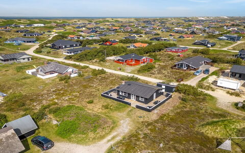 Arbnora - 400M from the Sea: Wood, House, Cottage, Home, Roof, Rural Area, Siding, Log Cabin, Garden Buildings, Hardwood