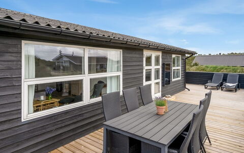 Arbnora - 400M from the Sea: Wood, House, Cottage, Home, Roof, Rural Area, Siding, Log Cabin, Garden Buildings, Hardwood