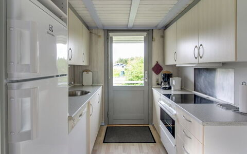 Holte - 700M to the Fjord: Flooring, Floor, Interior Design, Kitchen, Countertop, Kitchen Appliance, Major Appliance, Home Appliance, Cabinetry, Aluminium