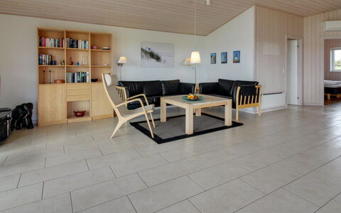 Sorella - 800M from the Sea: House, Roof, Home, Cottage, Shed, Garden Buildings, Siding, Yard, Log Cabin, Hut