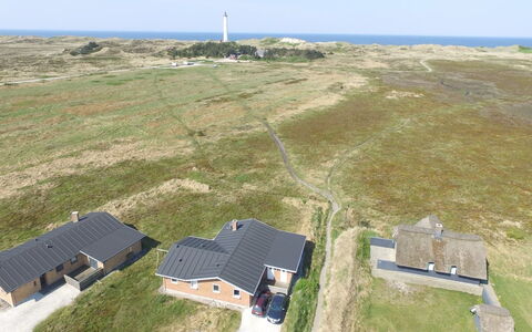 Sorella - 800M from the Sea: House, Roof, Home, Cottage, Shed, Garden Buildings, Siding, Yard, Log Cabin, Hut