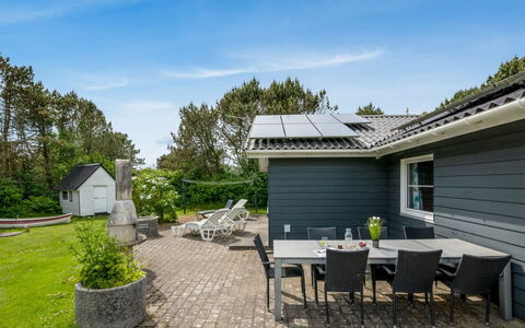 Ludvig - from the Sea: Grass, House, Roof, Home, Cottage, Shrub, Land Lot, Rural Area, Farmhouse, Groundcover