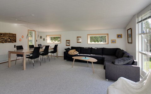 Iver - 600M to the Fjord: House, Roof, Home, Cottage, Shed, Garden Buildings, Siding, Yard, Log Cabin, Hut