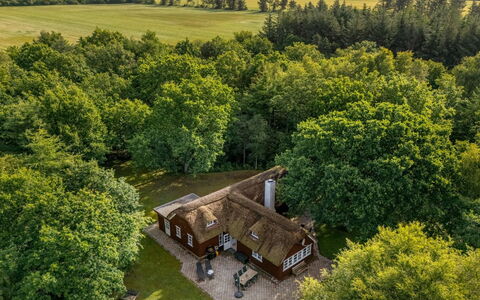 Fina - 15Km from the Sea: Cottage, Home, House, Roof, Porch, Estate, Siding, Garden Buildings, Farmhouse, Yard
