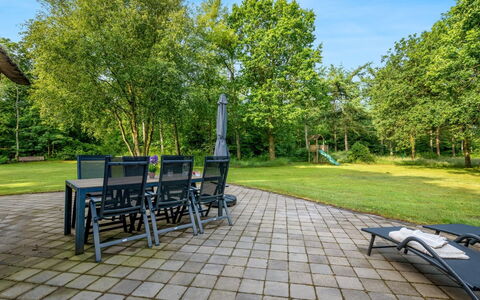 Fina - 15Km from the Sea: Cottage, Home, House, Roof, Porch, Estate, Siding, Garden Buildings, Farmhouse, Yard